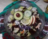 A picture of step 5 of Fruit and vegetable salad.