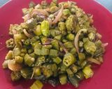 A picture of step 3 of Quick bhindi fry.