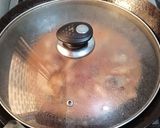 A picture of step 3 of Peshawri karahi.