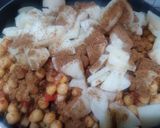 A picture of step 4 of Mix plate (chaat).