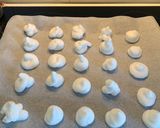 Foto del paso 2 de la receta: Suspiritos de merengue sin azúcar