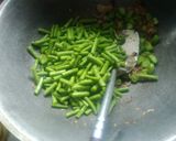 Foto langkah ke 6 dari resep Tumis Kacang Panjang+bakso.