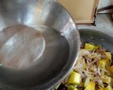 A picture of step 13 of Pumpkin Stew.