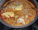 Foto langkah ke 7 dari resep 49. Mie Sedaap Korean Soup Spicy Chicken.