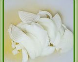 Foto del paso 1 de la receta Pollo Encebollado Exotico