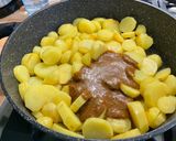 Une image de l'étape 4 de Pommes de terre rattes rôties sauce barbecue et persil.