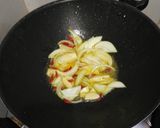 Foto langkah ke 2 dari resep Ayam Goreng Mentega.