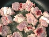 Sườn non xào chua ngọt