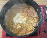 Foto langkah ke 4 dari resep Mie Ramen Korea.