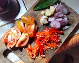 Foto langkah ke 2 dari resep Patin Bumbu Kuning.