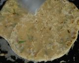 A picture of step 5 of Aloo paratha.