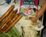 Foto langkah ke 2 dari resep Capcay Goreng sosis.
