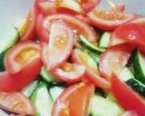 Фото кроку 2 до Салат помидорки, огурчики и зелень 🍅☘.