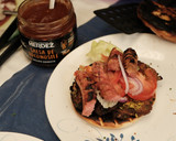 Foto del paso 8 de la receta: Hamburguesas al carbón