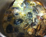 Foto del paso 4 de la receta: Almejas a la marinera