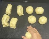 Foto langkah ke 3 dari resep Blueberry Cheese Bread.