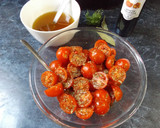 Foto del paso 1 de la receta: Tomates marinados con queso de cabra