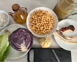 Foto del paso 1 de la receta: Potaje de col lombarda y col china, con garbanzos y panceta ibérica