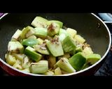 A picture of step 6 of Poi chingudi curry (Prawns cooked with basella and vegetables).