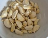 Une image de l'étape 1 de Ails confits parfumés au Cookeo Infinity.