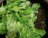 A picture of step 1 of Urad Dal Palak (Sabut Chilkewali Urad Dal/ Kalo Dal).