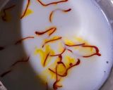 A picture of step 11 of Kesar Pista Rabdi In Qiwami Seviyan Bowl.