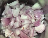 A picture of step 4 of Tari Wala Chicken.