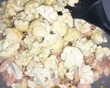 Foto langkah ke 5 dari resep Kembang Kol Tumis Ayam.