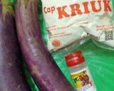 Foto langkah ke 1 dari resep Terong Krispi Bumbu Kecap.