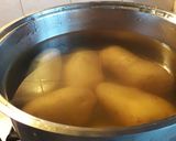 Foto del passaggio 1 della ricetta Polpette di patate della mia mamma