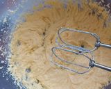 Cseresznyés kevert süti csokival recept fázis 1 fotója
