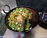 चटपटी भिंडी (Chatpati bhindi recipe in hindi) रेसिपी चरण 3 फोटो