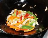 Foto del paso 6 de la receta YAKISOBA. FIDEOS FRITOS AL ESTILO JAPONS