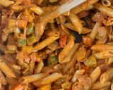 A picture of step 3 of Creamy bacon and pepper pasta.