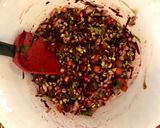 A picture of step 5 of Peanut makhana chaat.