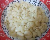 A picture of step 4 of Masala Macroni.