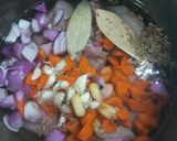 A picture of step 2 of Chicken stock.