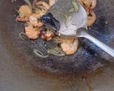 Foto langkah ke 6 dari resep Udang Tumis Kecap.
