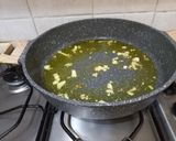 Foto del passaggio 3 della ricetta Petto di pollo al curry