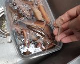Foto langkah ke 2 dari resep Belut goreng.