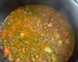 A picture of step 5 of Lentejas (Spanish cuisine).