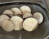 Foto del passaggio 2 della ricetta Melanzane Margherita