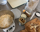 Foto langkah ke 1 dari resep Homemade Granola.
