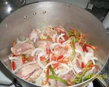 Foto del paso 2 de la receta: Pollo con salsa!!!