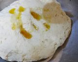 चिज्जी पिज़्ज़ा (cheesy pizza recipe in Hindi) रेसिपी चरण 5 फोटो