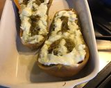 Une image de l'étape 6 de Courge butternut « scream » Halloween farci champignons pesto mozzarella et tomate.