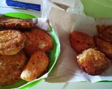 Foto del paso 4 de la receta: Torrejas de yuca fritas