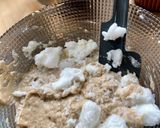 Une image de l'étape 5 de Soufflés à la farine de châtaigne Corse et à la tome de chèvre Corse.