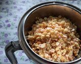 A picture of step 1 of Holi special mix Dal pakoda.