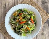 Foto langkah ke 3 dari resep Tumis pokcoy tauge.